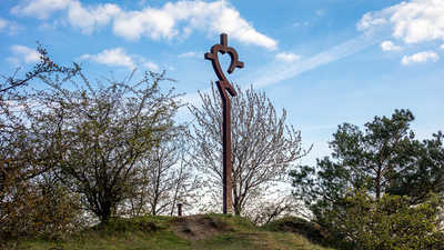 Vyhliadka Kríž nad lomom v Záhorskej Bystrici
