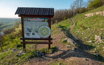 Turistické chodníky